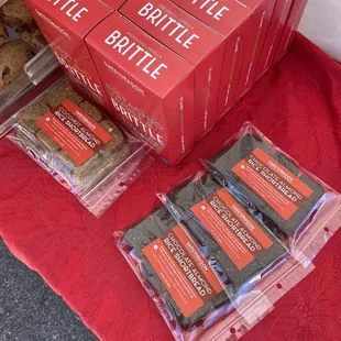 Shortbread and brittle