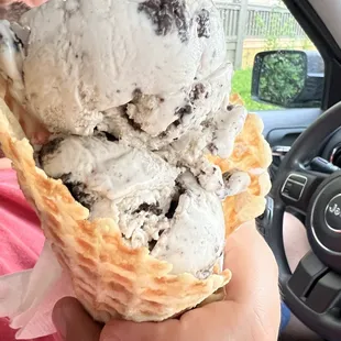 Oreo Overload medium (2 scoops) in a waffle cone