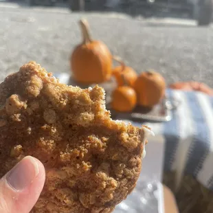 Oatmeal pie cookie
