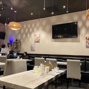Inside (closing time)