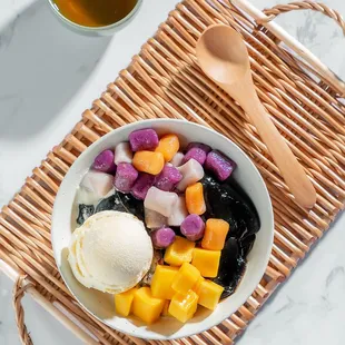 Cold Deluxe Herbal Grass Jelly(W4) COLD ONLY
