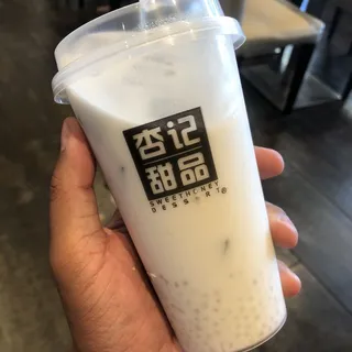 K7. Coconut Milk With Sago & Grass Jelly K7.