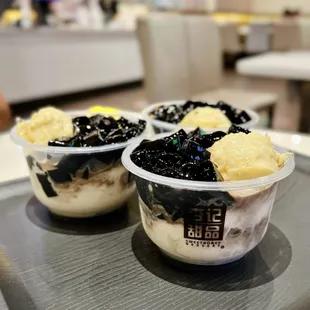 D3. Durian &amp; Grass Jelly With Vanilla Frost -