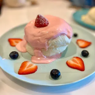 Strawberry soufflé