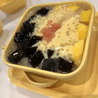 Mango Pomelo Sago Grass Jelly