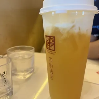 Mango with Sea Salt Cream