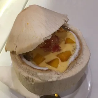 Coconut Jelly with Mango Pomelo Sago