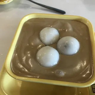 Walnut Soup with Sesame Rice Balls