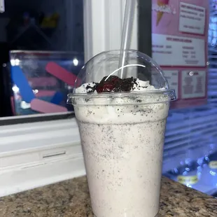 Cookies &amp; Cream milkshake