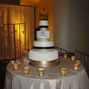 Almond Buttercream Wedding Cake