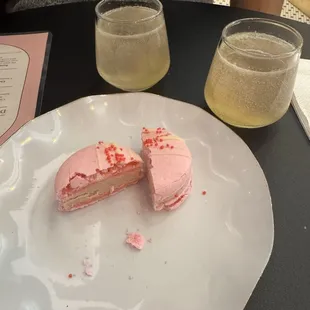 French 75 paired with a raspberry macaroon
