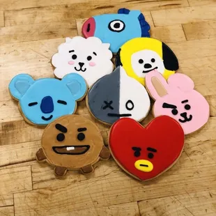 Decorated sugar cookies
