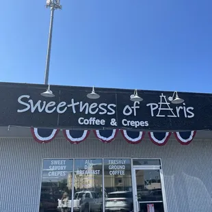 Sweetness of Paris is the best new brunch place in town!