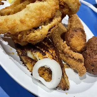 Catfish Filet, always good... Blackened and Fried. Onion Rings are pretty good too.