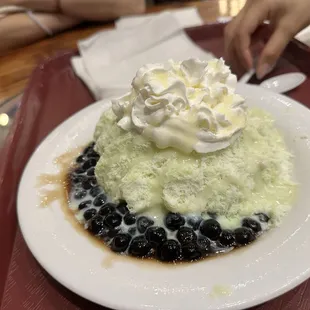 Avocado durian shaved ice cream