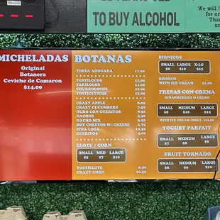 Electronic menu #3. Micheladas, elote/esquite, fresas con crema, yogurt parfait, fruit tornado, biónicos, and botanas.