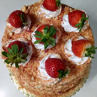 Strawberry Shortcake Cheesecake