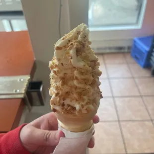 Vanilla with peanuts