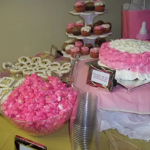 Catering: It's a Girl!