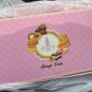 Cute box for the goodies. Can&apos;t wait to go back and try other items.