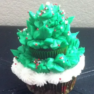 Christmas Tree Cupcakes
