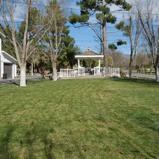 Gazebo. Perfect for your wedding ceremony!