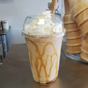 drink, bagels