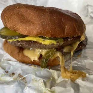 Double w/ everything- onion, mustard,pickle- just get this and a side of a coney dog and be done.