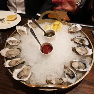 Oysters by the 1/2 Dozen