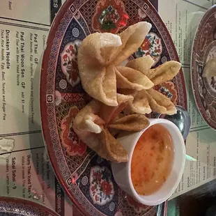 Crab Meat &amp; Cheese Fried Wonton