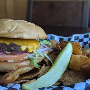 Swinomish Bar &amp; Grill Cheeseburger