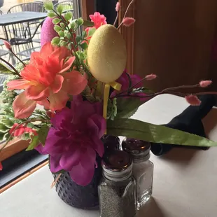 Fun table decoration.