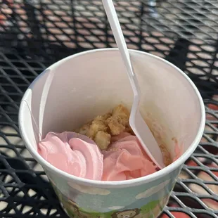 a cup of ice cream