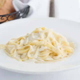 Fettuccine Alfredo