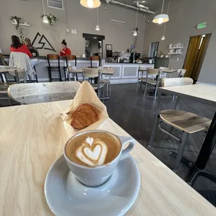 Spacious coffee place that could fit groups of 8 and maybe more. Exquisite coffee  though small selection of bakeries
