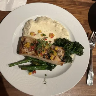 Grilled mahi mahi with pineapple with broccolini and garlic herb mashed potatoes