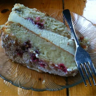 Lemon Berry Cake