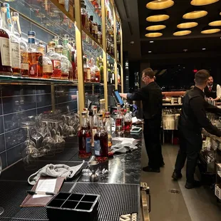 Cash, the best bartender!!!