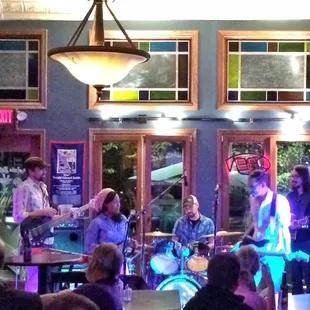 War Radio rockin' the Swizzle!