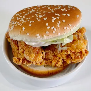 NOw we SerVe NeW MeNU~~
Chicken Burger~~~