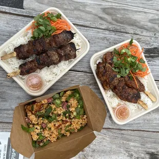 crunchy rice, beef and chicken skewers