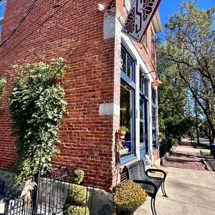 restaurant from the outside
