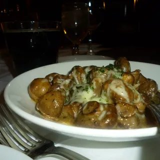 Sauteed Button Mushrooms