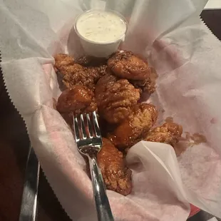 Boneless teriyaki wings with ranch