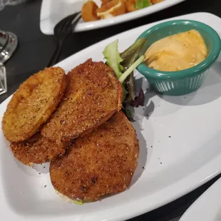 Fried green tomatoes