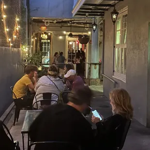 Courtyard ambiance.