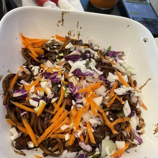 Chicken Guyanese style chowmein