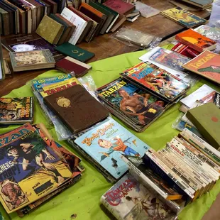 Tarzan specialty table - comics and longer stories