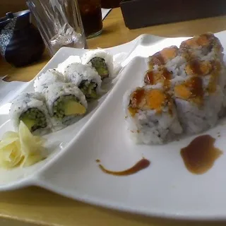 Avocado & Cucumber Maki