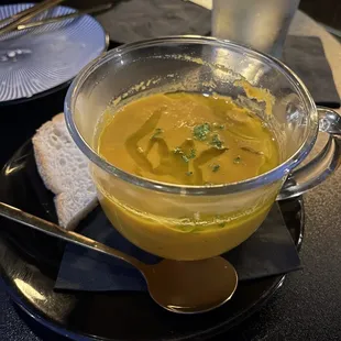 Carrot/Ginger starter soup. Not my cup of tea.